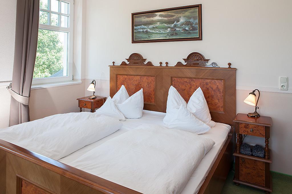 Hotel Zum Strandlaufer Ahrenshoop Habitación foto